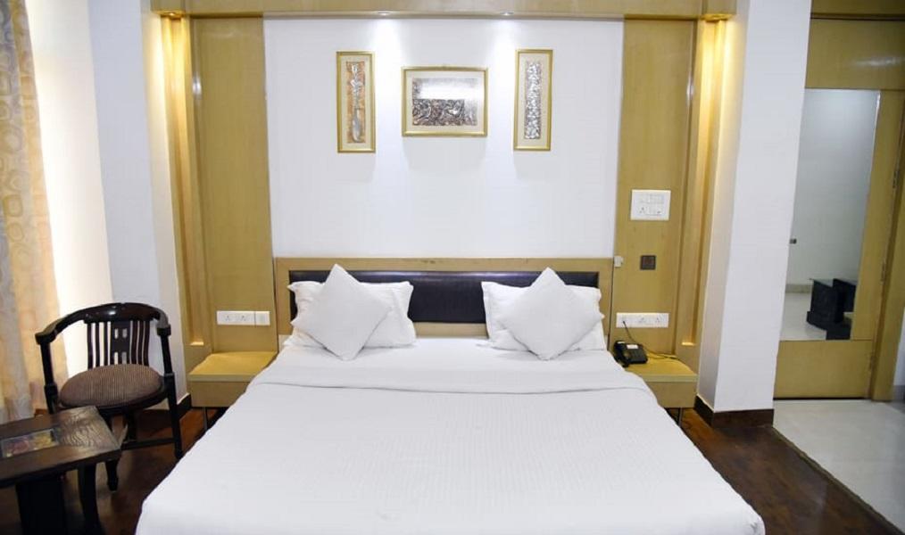 Hotel Parth Inn ガーズィヤーバード エクステリア 写真