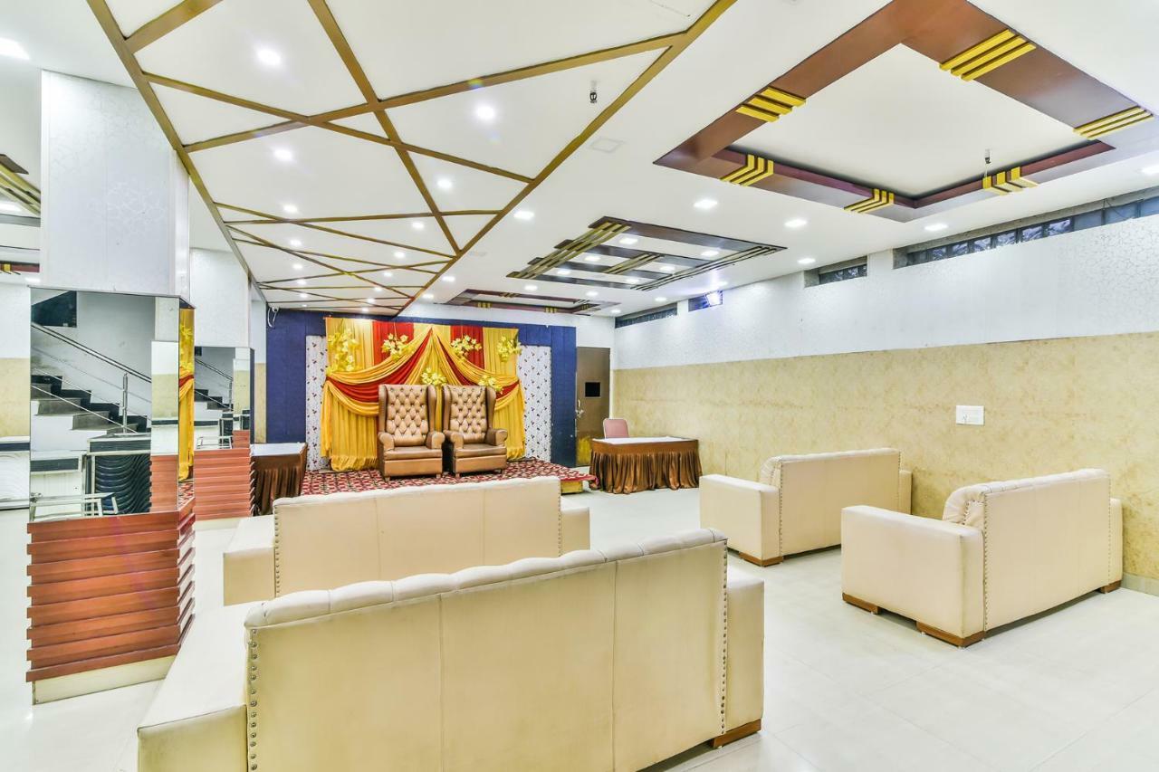 Hotel Parth Inn ガーズィヤーバード エクステリア 写真